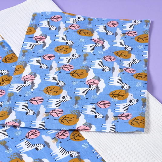 Cute Giraffe - Pera Atelier